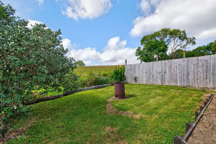 20 View Street Maungaturoto_25