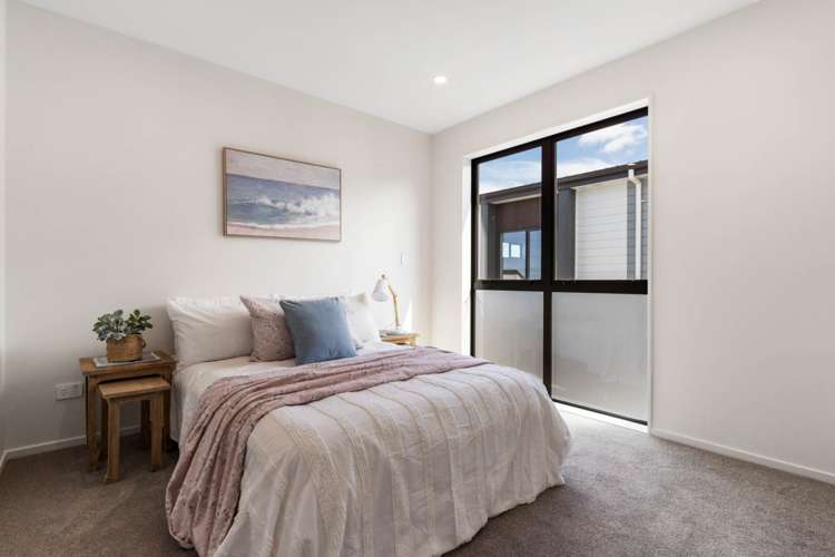 7B Coast Garden Drive Hobsonville_11