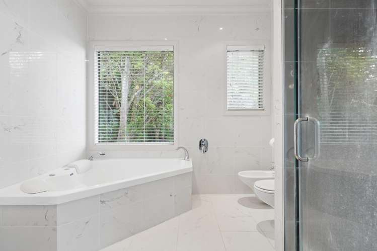 287 Lund Road Aongatete_11