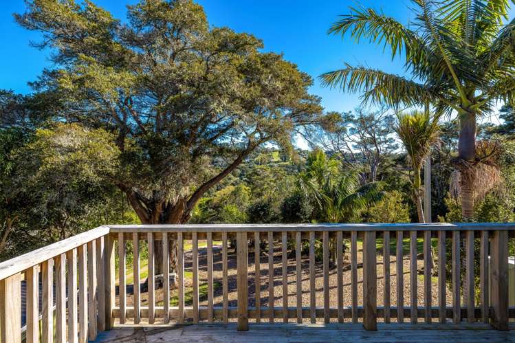 39 Whakarite Road Ostend_1