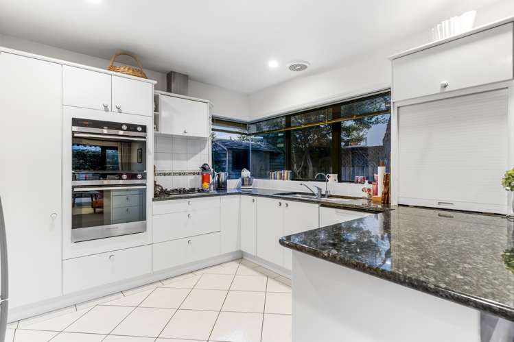 91a The Drive Epsom_9