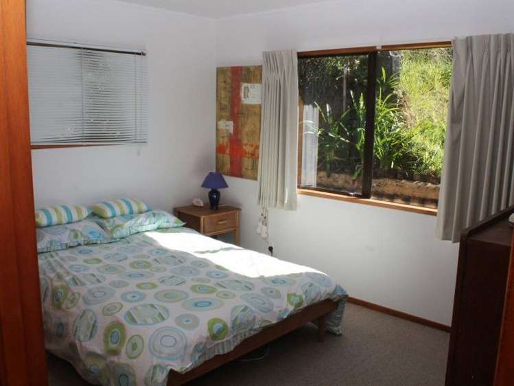 82 Ocean Beach Road Tairua_10