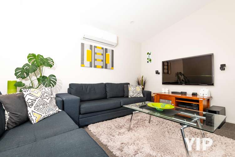 29 Cedarwood Street Woodridge_8