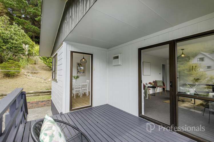 66 Castlerea Street_5