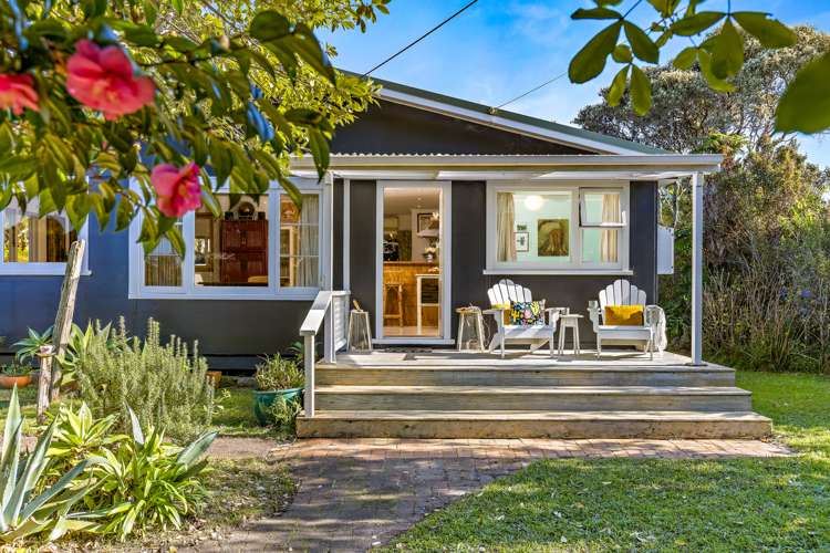 25 Harbour View Road Point Wells_18