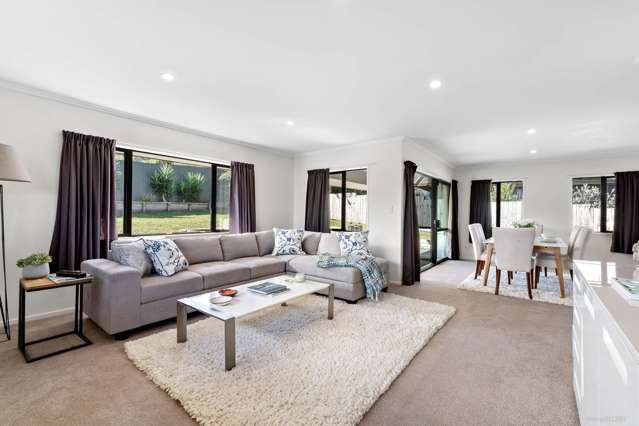 8 Lieshout Way Pukekohe_4