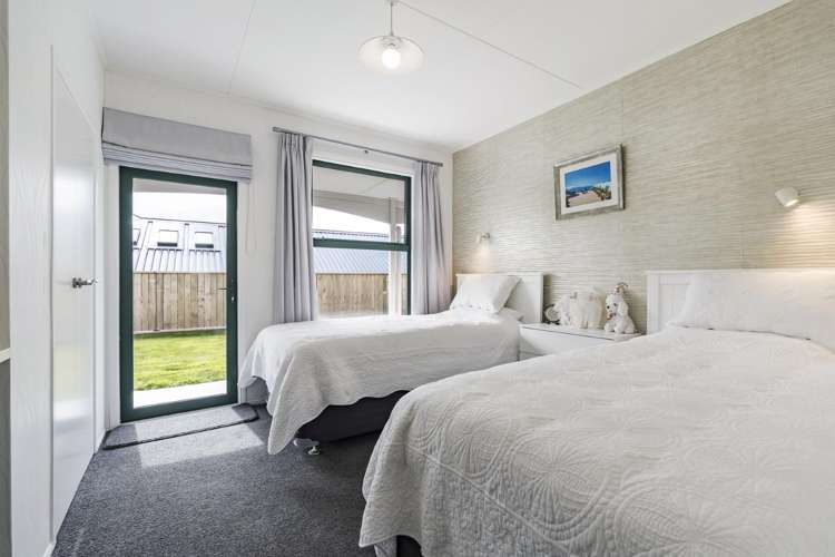 13 Onslow Place Merrilands_15