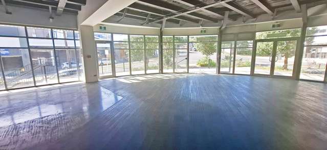 Unit 4F/20 Central boulevard Silverdale_1