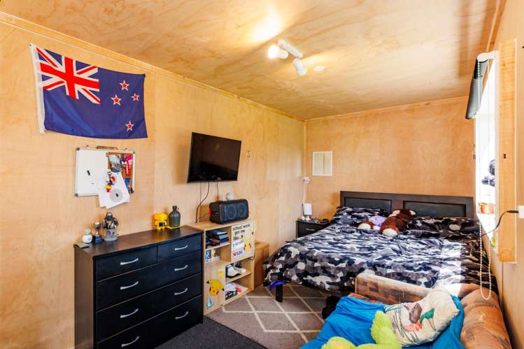 17 Tyne Street Roslyn_14