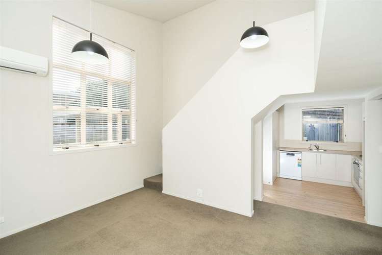 4D Gazeley Avenue 1146_5