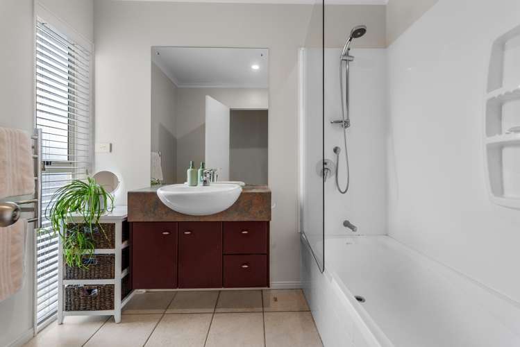 17 Espalier Drive Henderson_20