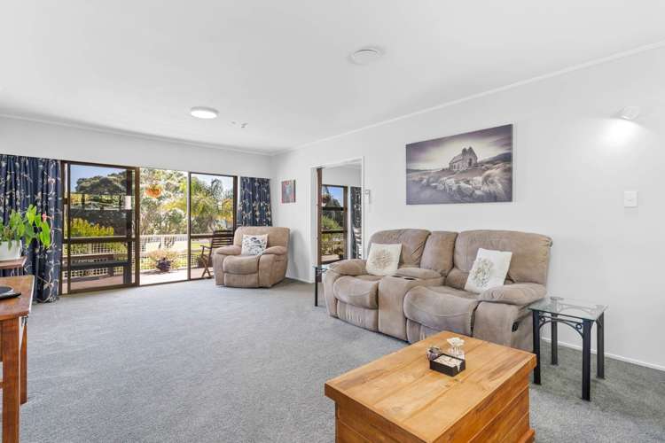 80 Torkar Road Clarks Beach_15