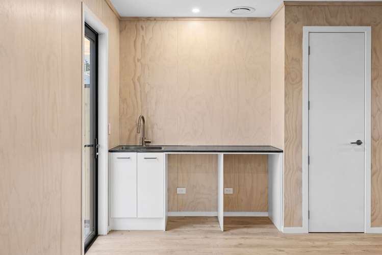 6 Lake McKay Drive Luggate_12