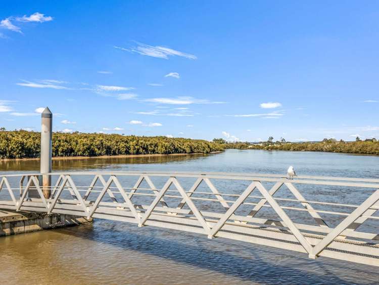 2/33F Springs Road Parakai Helensville_30