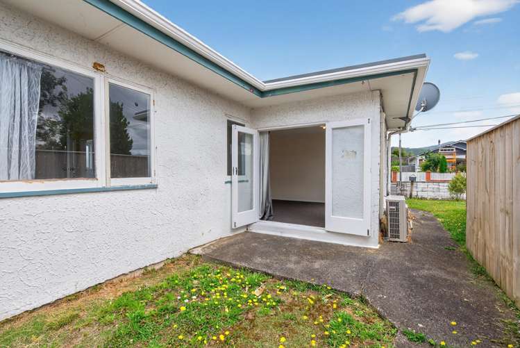 1/57 Ararino Street Trentham_13