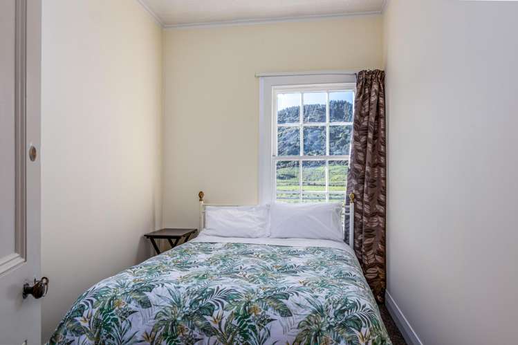 5726 Masterton Castlepoint Road Tinui_6