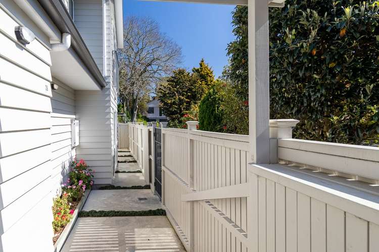 26 Fairburn Place Leamington_16