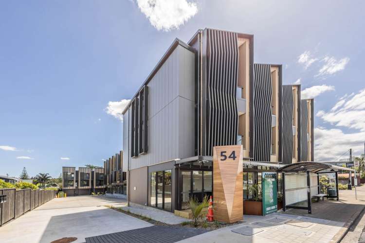 4/54 Taharoto Road Takapuna_0