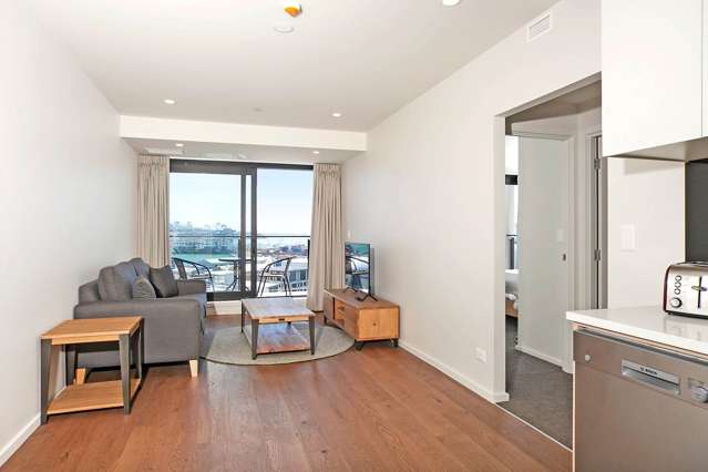 1204/70 Anzac Avenue City Centre_2