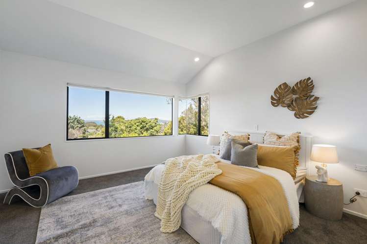 19 Sunrise Avenue Murrays Bay_12