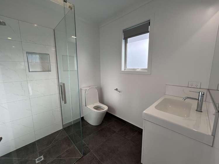 2 Harbour Road 11193_9