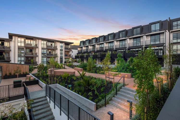 102/21 Pennant Street Long Bay_11