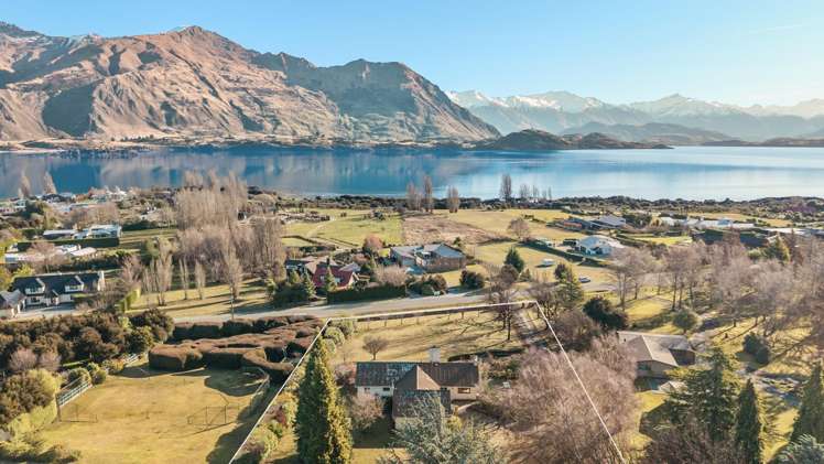 261 Beacon Point Road Wanaka_1