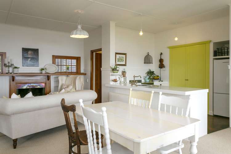 30 Rawhira Road Lake Taupo (East)_12