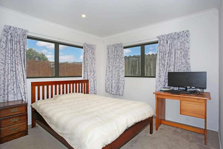 112A LONGFORD PARK DRIVE "LONGFORD PARK" Takanini_12