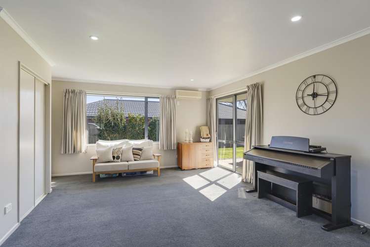 16 Monaco View Stoke_14