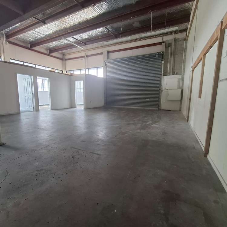 2/10 Mihini Road Henderson_1