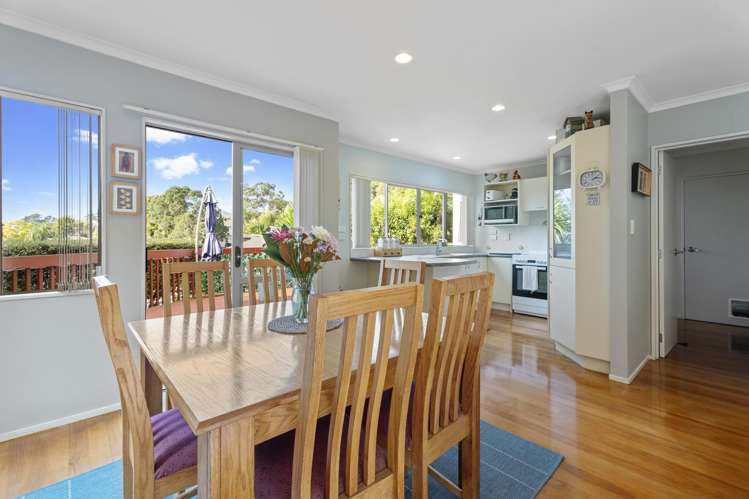 12a Danbury Drive Torbay_6