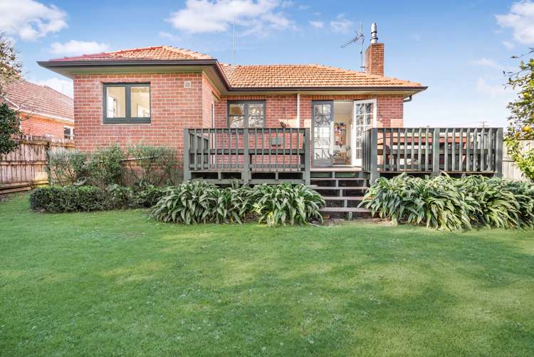 107 Macfarlane Street Hamilton East_5