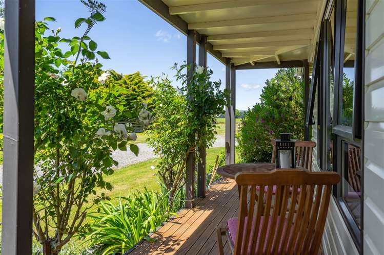 38 Portland Road Carterton_19