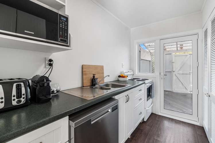 1/23 Monteith Crescent Remuera_5