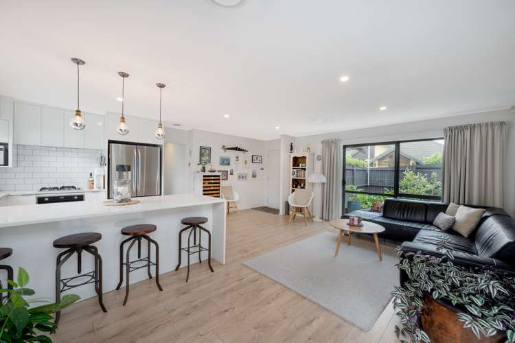 197 Gills Road Half Moon Bay_11