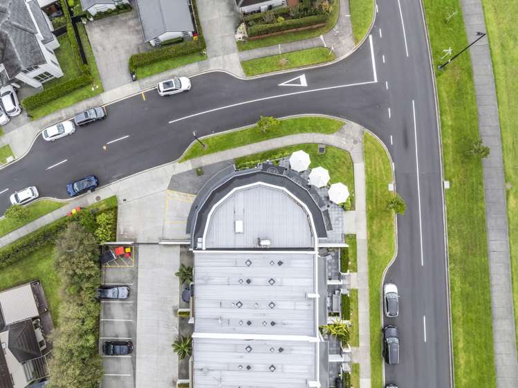 1 Arbors Track Silverdale_18