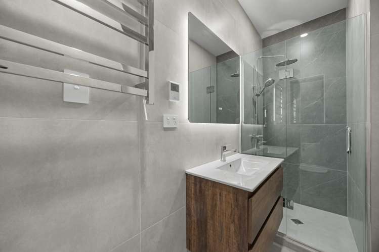 6 Furlough Road Opaheke_22