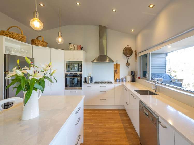 3 Ribbonwood Lane Robinsons Bay_16