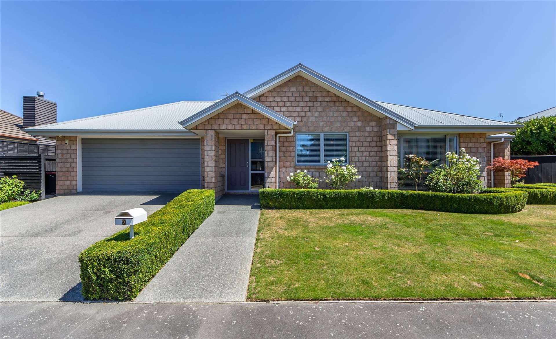 7 Applefield Court Northwood_0