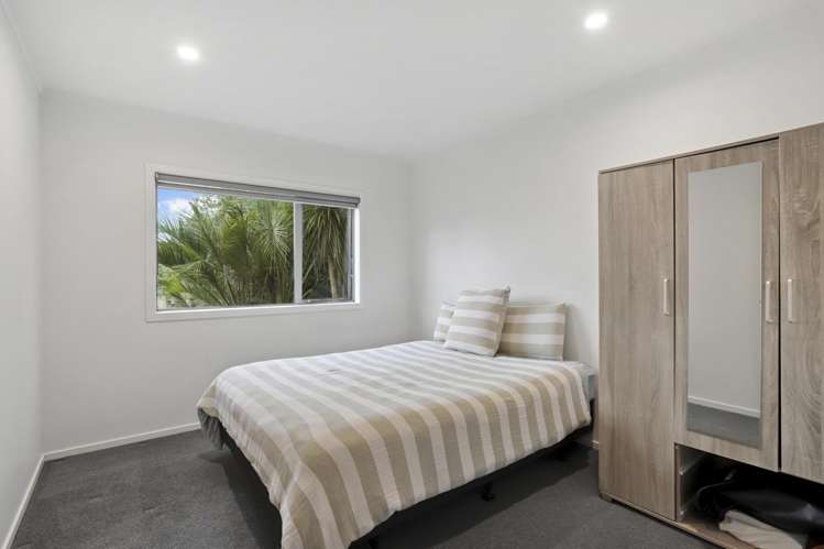 21 Leo Street Glen Eden_17