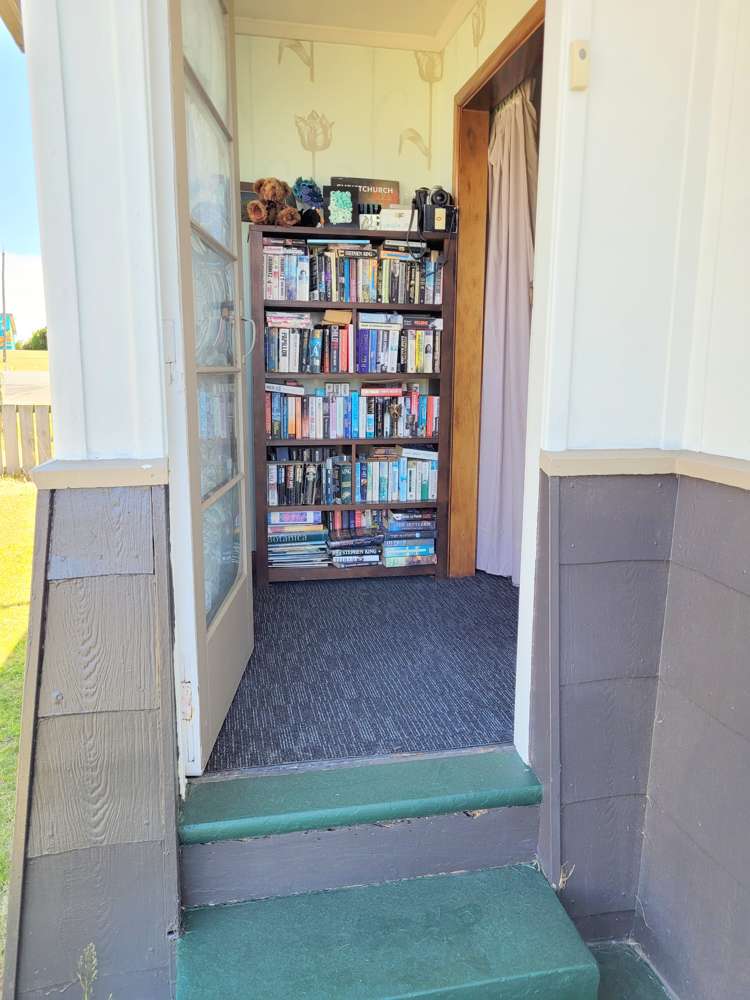 1 Blackwater Street Bluff_16