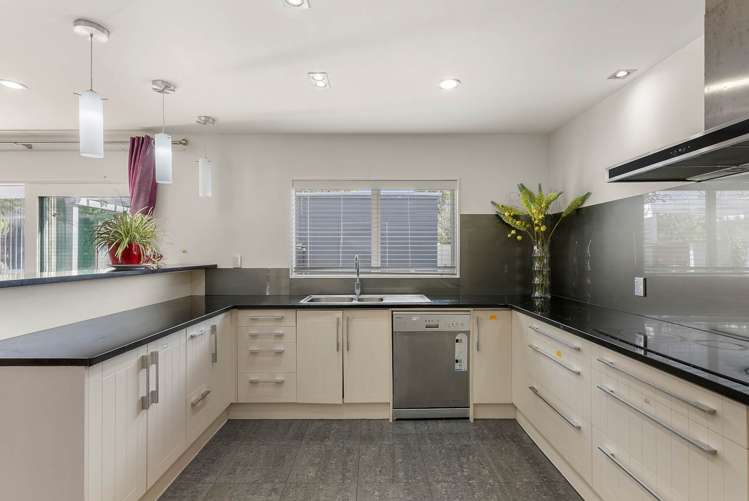 304 Ellerslie-Panmure Highway Mount Wellington_7