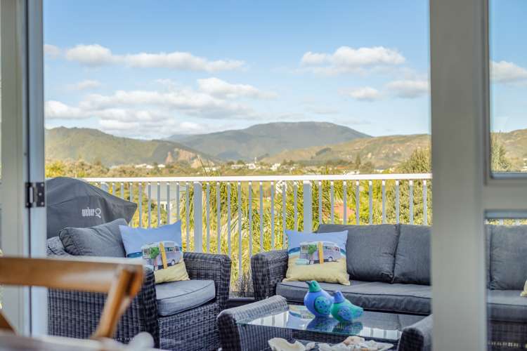 8 Ara Kuaka Waikanae Beach_8