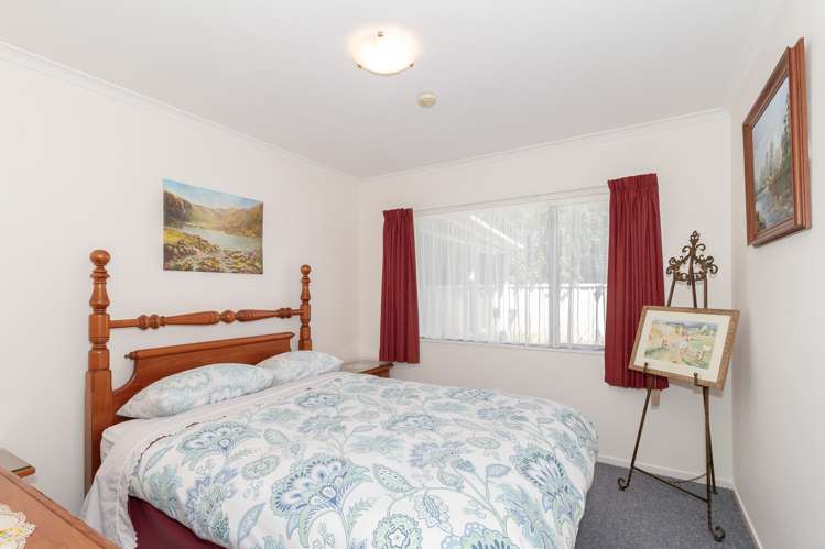 3 Alderney Way Taradale_12