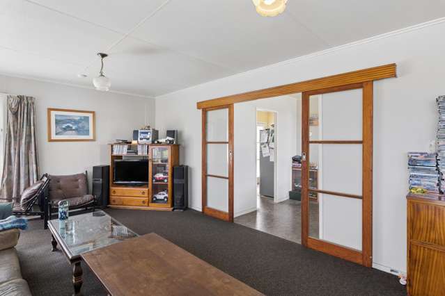35 James Henry Crescent Huntly_4