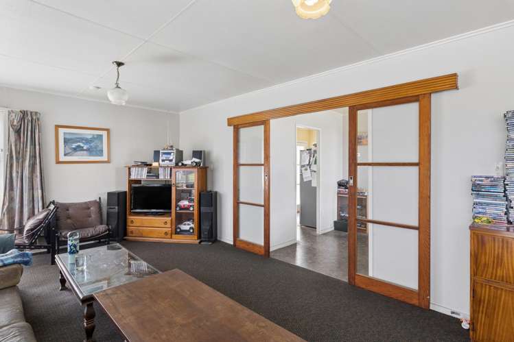 35 James Henry Crescent Huntly_4