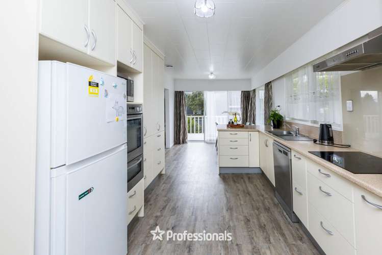 8 Robson Street Stokes Valley_8