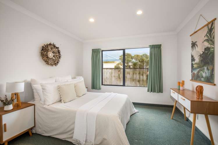 155 Guildford Drive Paraparaumu Beach_10