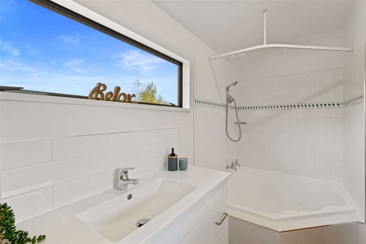 27 Rubens Place Burnside_13
